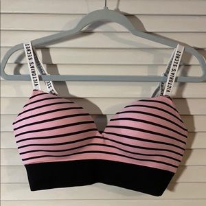NWOT! Victoria’s Secret Size Large Bra